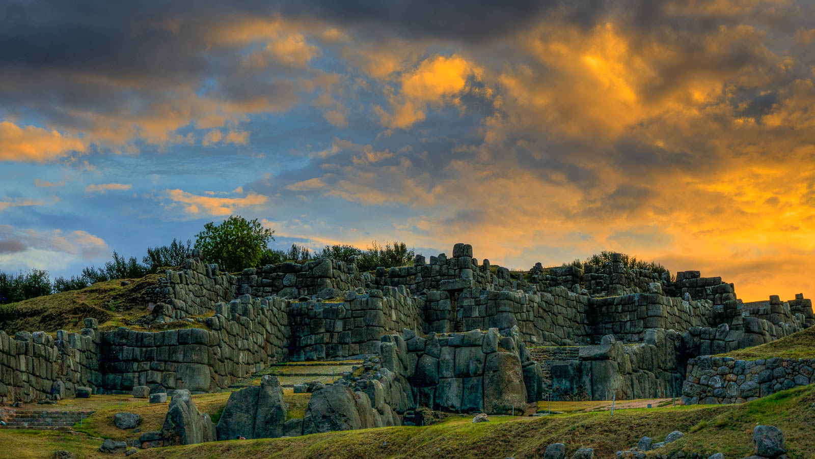 Saksaywaman at sunset - Find Away Photography